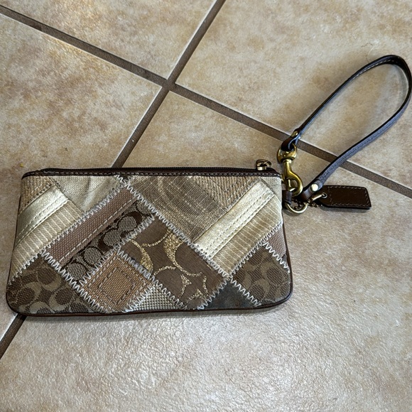 Coach satchel - Picture 2 of 4